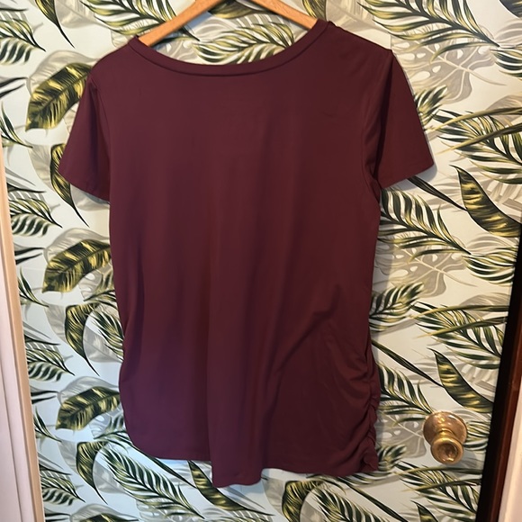 HH3 red t shirt w/ blessed momma in lettering Gold rush maternity Large L - Picture 5 of 5